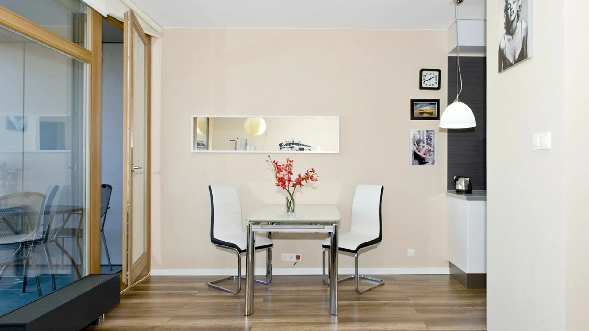 Warsaw Design Apartments 0*,  Poland
