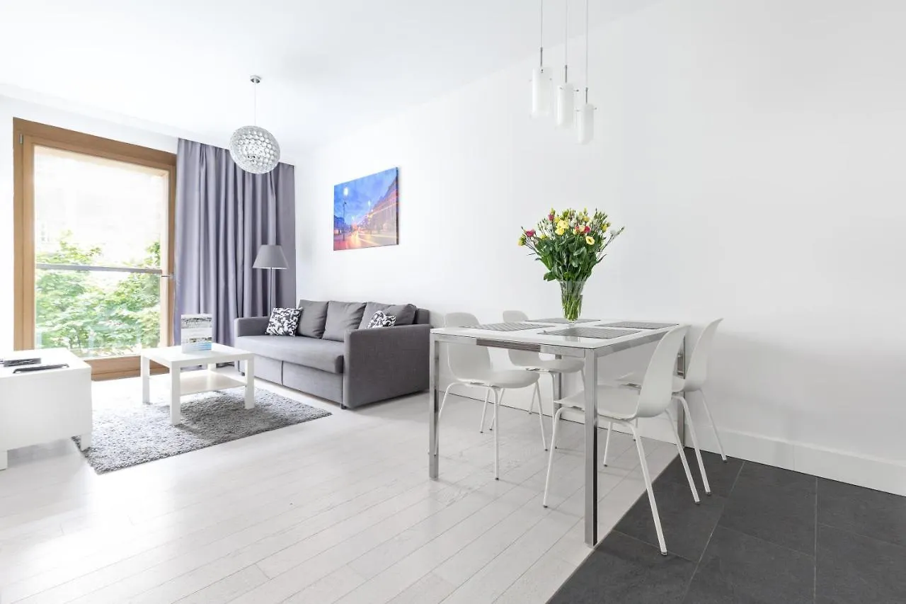 Warsaw Design Apartments 0*,